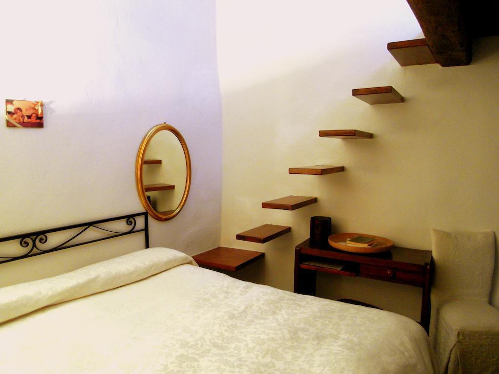 Guest House Il Borgo Di Sempronio Semproniano Pokoj fotografie