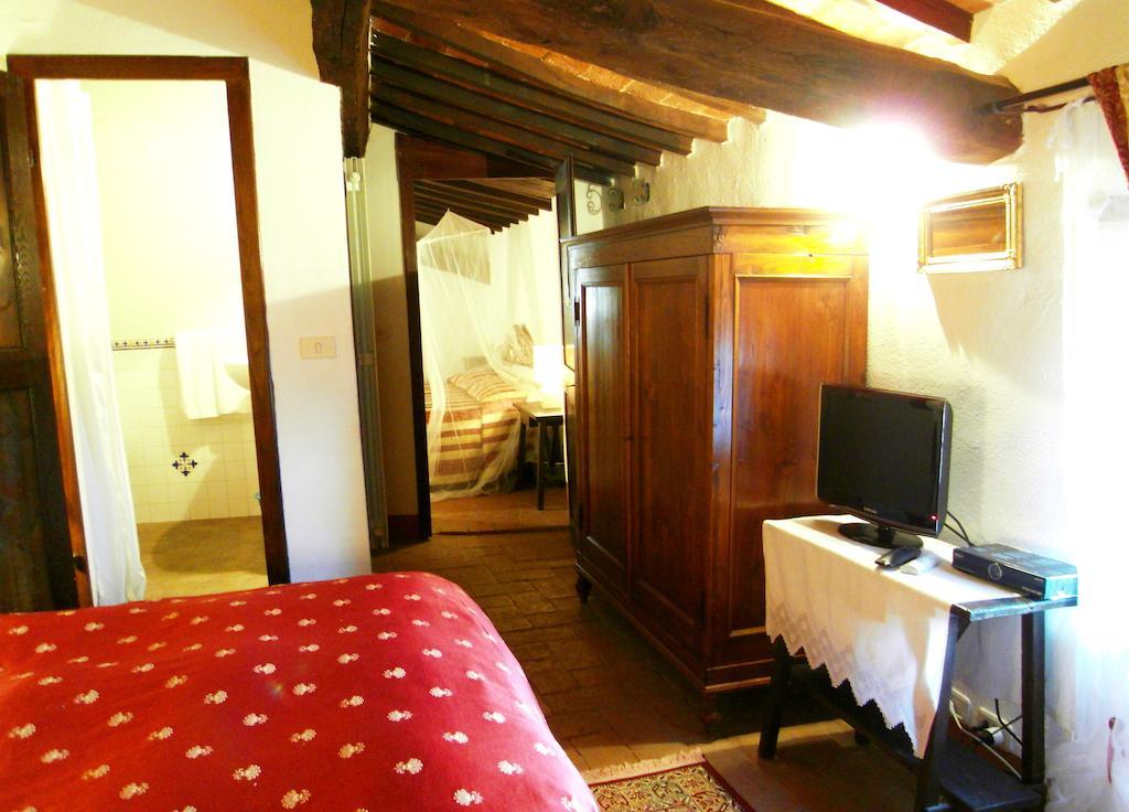 Guest House Il Borgo Di Sempronio Semproniano Pokoj fotografie