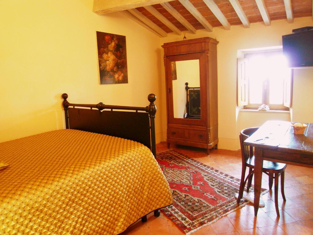 Guest House Il Borgo Di Sempronio Semproniano Pokoj fotografie